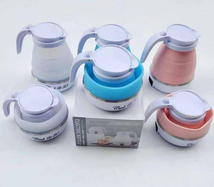 Foldable electric kettle